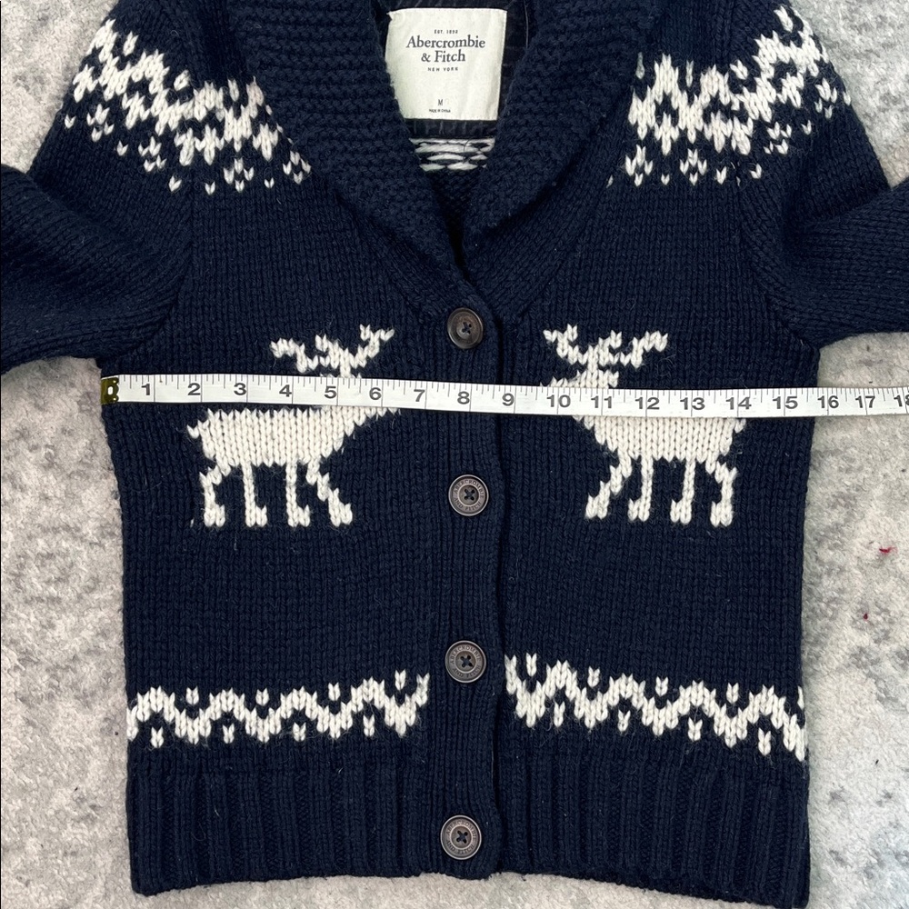 ABERCROMBIE & FITCH FAIR ISLE KNIT CARDIGAN MOOSE WOOL BLEND VELVET NAVY SZ MED - Picture 13 of 15